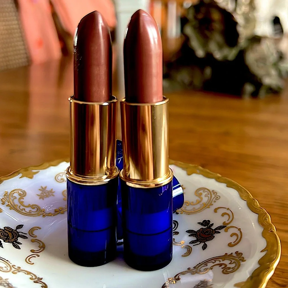 💄💄NWOTEsteeLauder FUTURIST Full TreatmentLipstick.SPF15.#22Smokey Topaz FullSize
